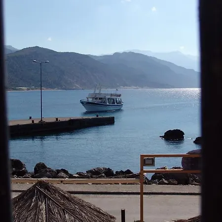 Harbour Studios And * Palaiochora