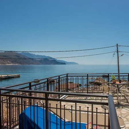 Harbour And Апартаменты Палеохора
