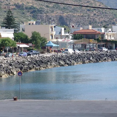 Harbour And Апартаменты *